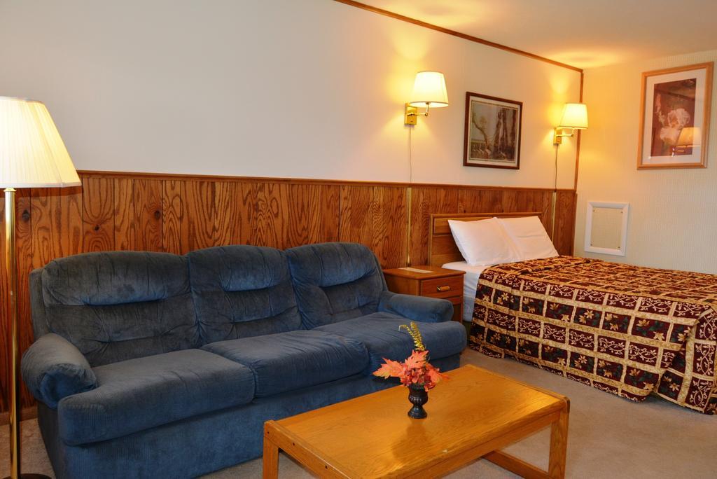 Viking Motel Lindsborg Oda fotoğraf