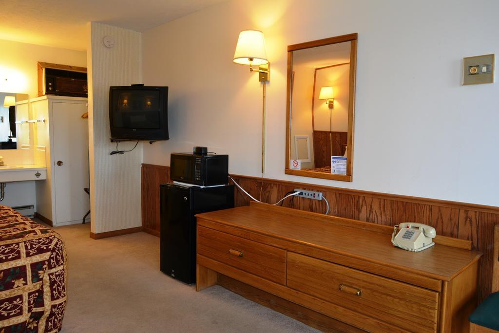 Viking Motel Lindsborg Oda fotoğraf
